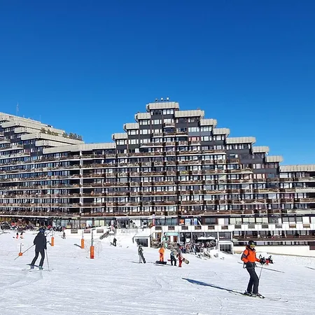 Fonctionnel Au Pied Des Pistes Avec Grand Balcon - Fr-1-181-2584 La Plagne